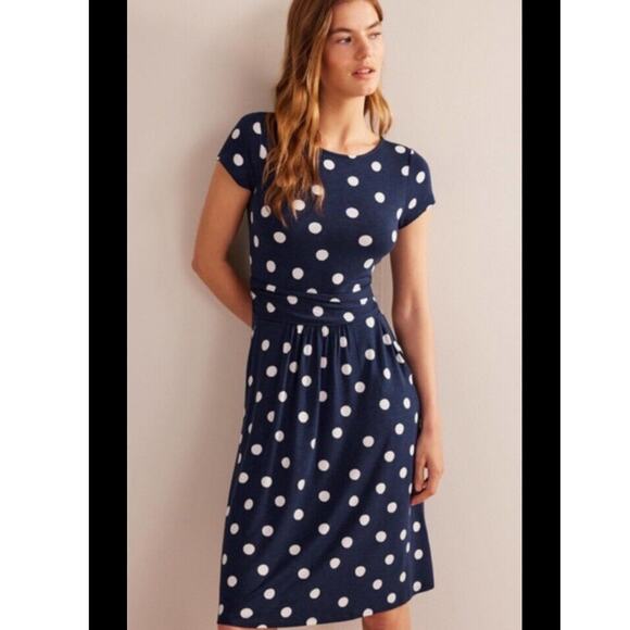 Boden Dresses & Skirts - Boden Amelie Jersey Polka Dot Dress 6 L